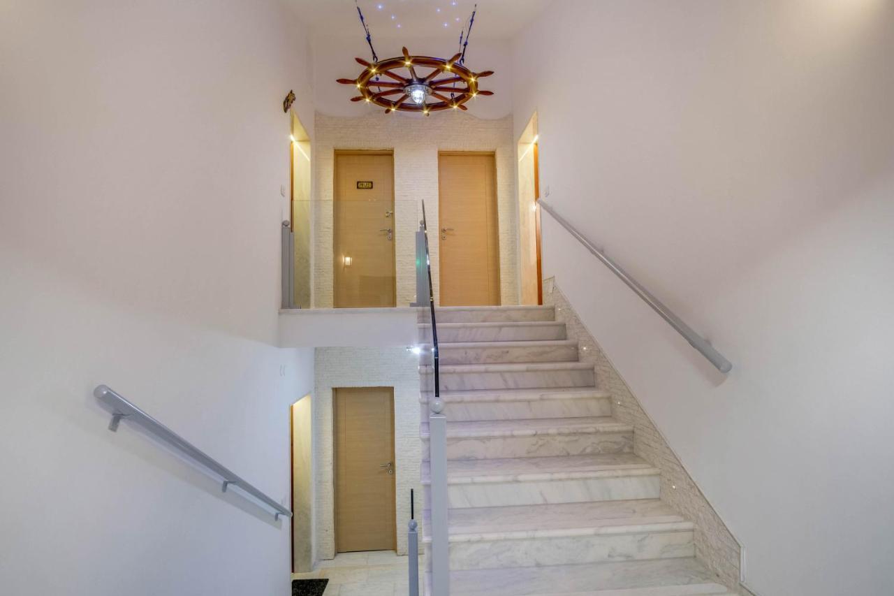 Lucica 360 Sea View Suite نيغيزيني المظهر الخارجي الصورة